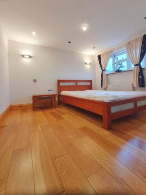 Photo 10- click for photo gallery